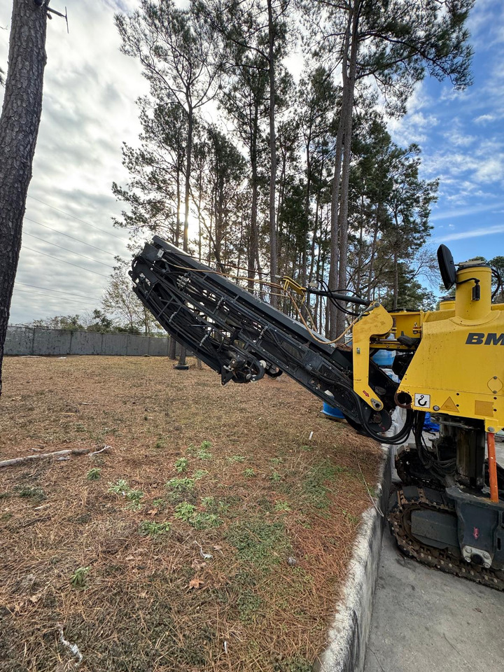 Bomag BM 1200/30 - Silniční fréza: obrázek 4 Bomag BM 1200/30 - Silniční fréza: obrázek 4