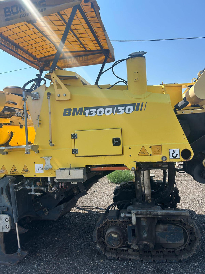 Bomag BM 1300/30 - Silniční fréza: obrázek 5 Bomag BM 1300/30 - Silniční fréza: obrázek 5