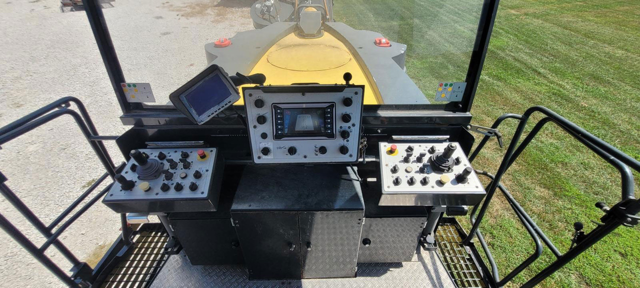 Bomag BM 2000/75 - Silniční fréza: obrázek 5 Bomag BM 2000/75 - Silniční fréza: obrázek 5