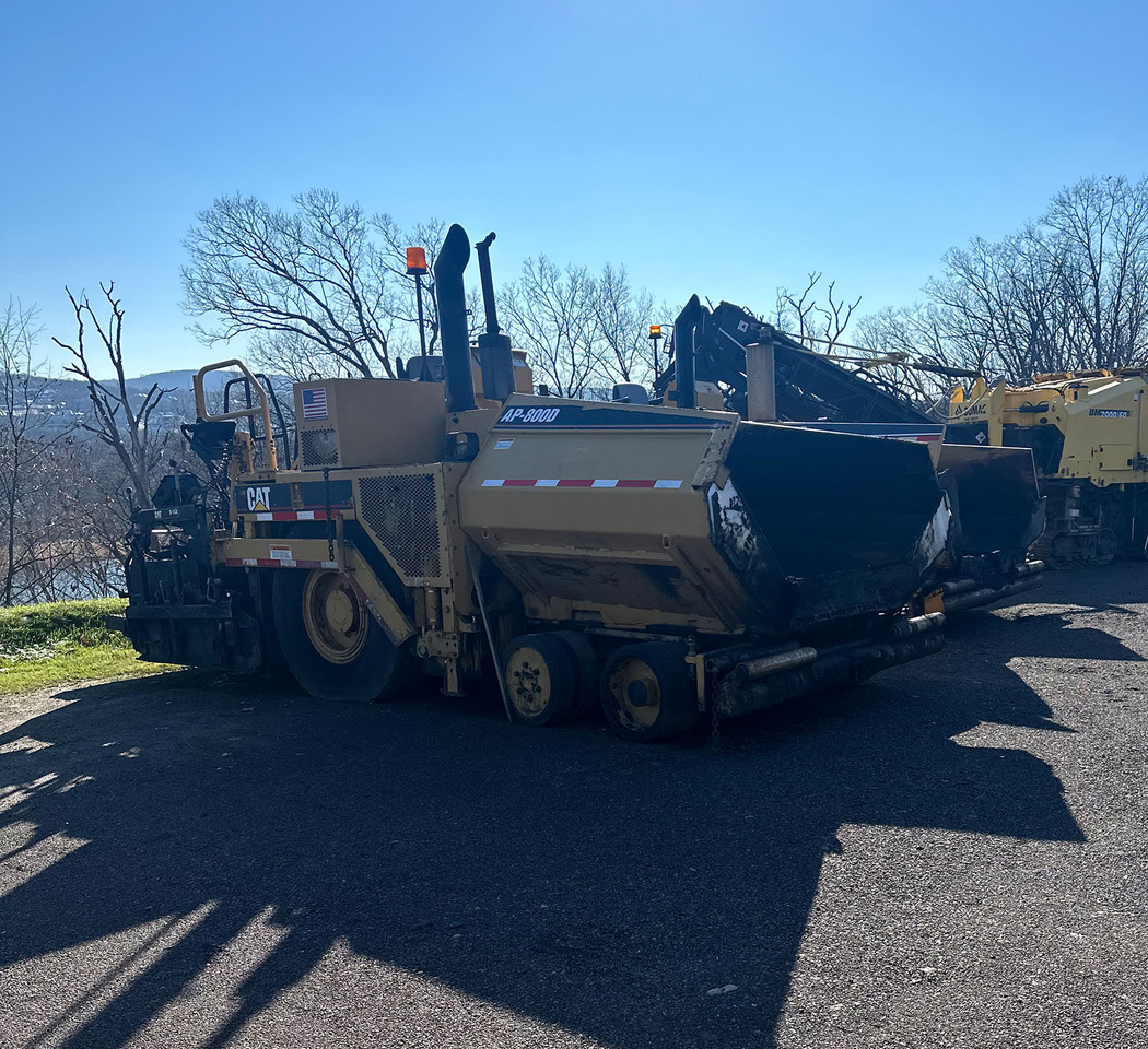 Caterpillar AP-800D - Finišér: obrázek 2 Caterpillar AP-800D - Finišér: obrázek 2