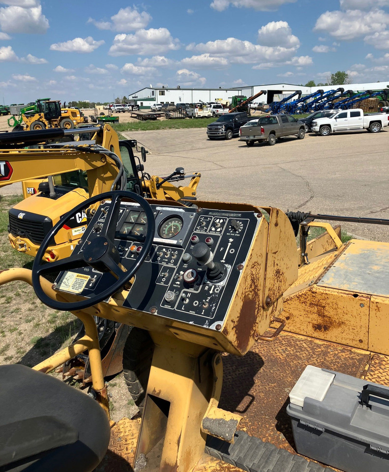 Finišér Caterpillar AP1000B: obrázek 6