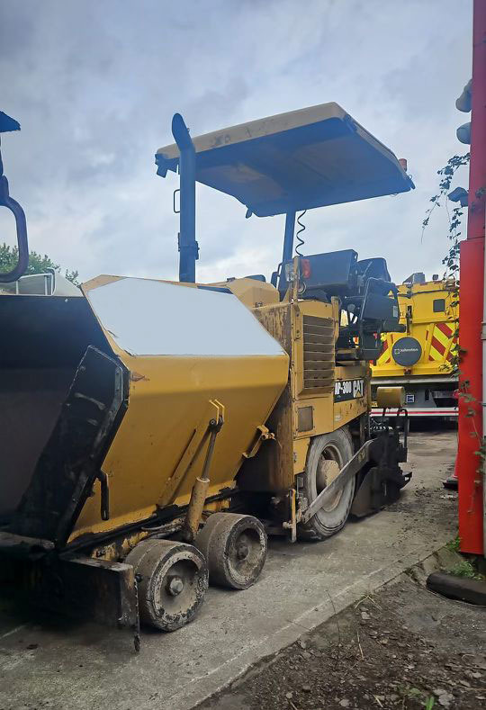 Caterpillar AP300D - Finišér: obrázek 2 Caterpillar AP300D - Finišér: obrázek 2