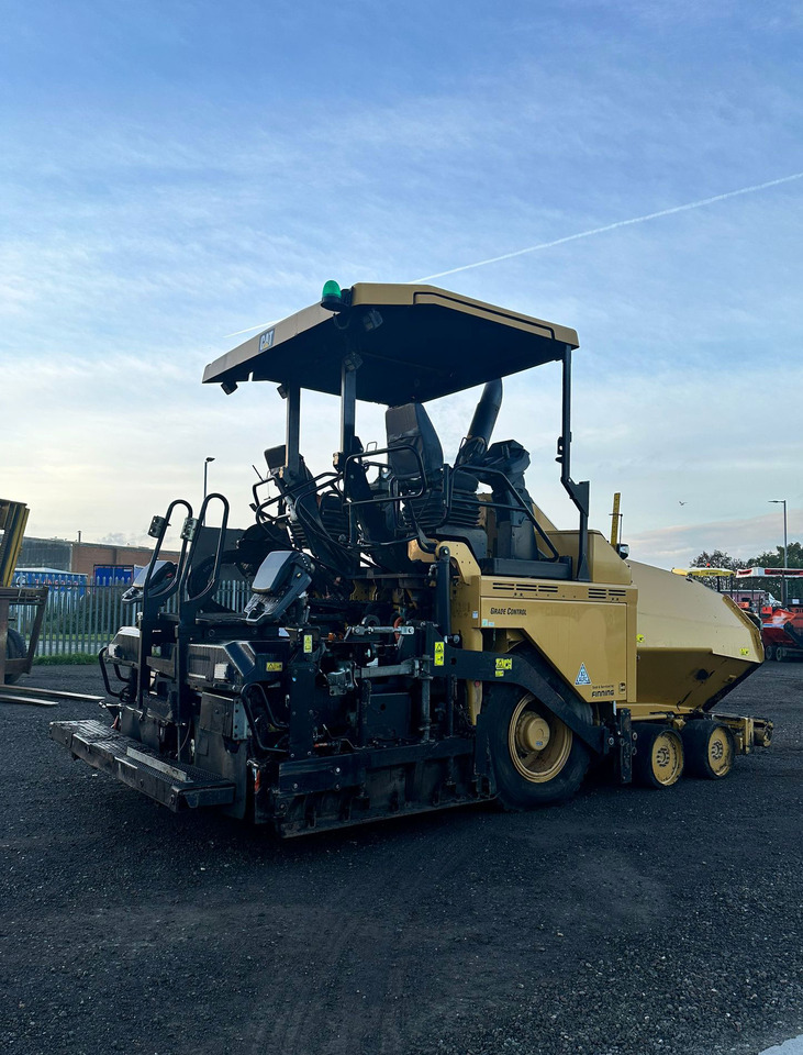 Caterpillar AP500F - Finišér: obrázek 4 Caterpillar AP500F - Finišér: obrázek 4