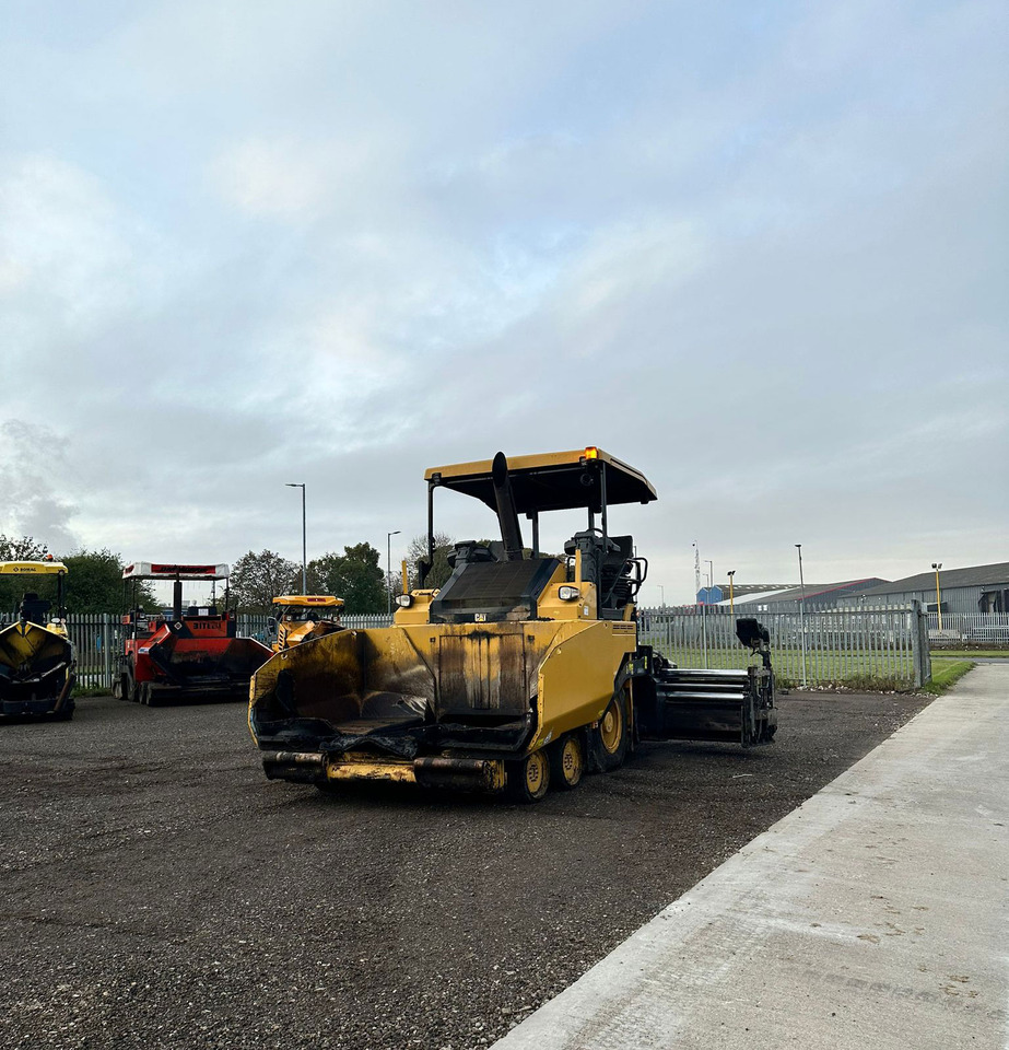 Caterpillar AP500F - Finišér: obrázek 5 Caterpillar AP500F - Finišér: obrázek 5