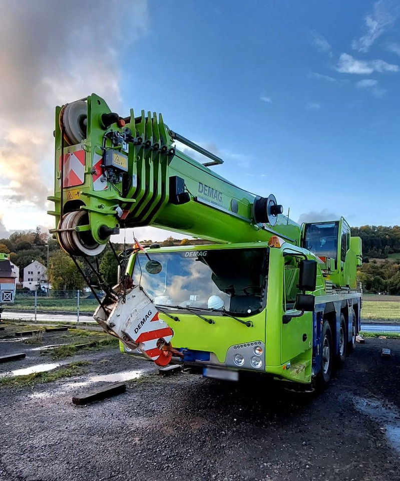 Demag AC 60-3 - Autojeřáb: obrázek 4 Demag AC 60-3 - Autojeřáb: obrázek 4