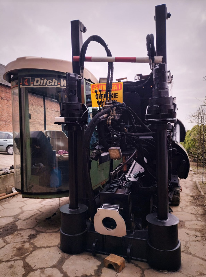 Ditch Witch JT3020 Mach 1 - Horizontálni vrty: obrázek 5 Ditch Witch JT3020 Mach 1 - Horizontálni vrty: obrázek 5