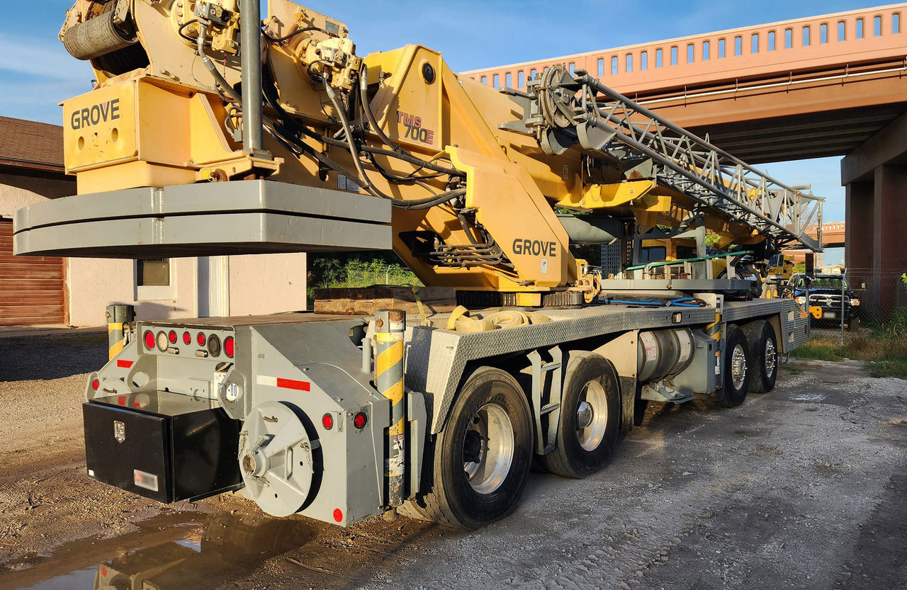 Grove TMS700E - Autojeřáb: obrázek 5 Grove TMS700E - Autojeřáb: obrázek 5