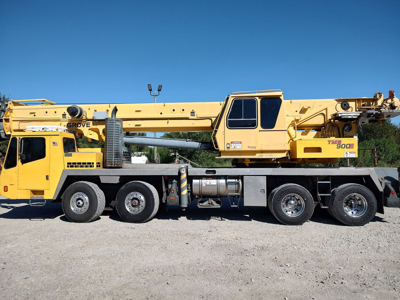 Grove TMS900E - Autojeřáb: obrázek 1 Grove TMS900E - Autojeřáb: obrázek 1