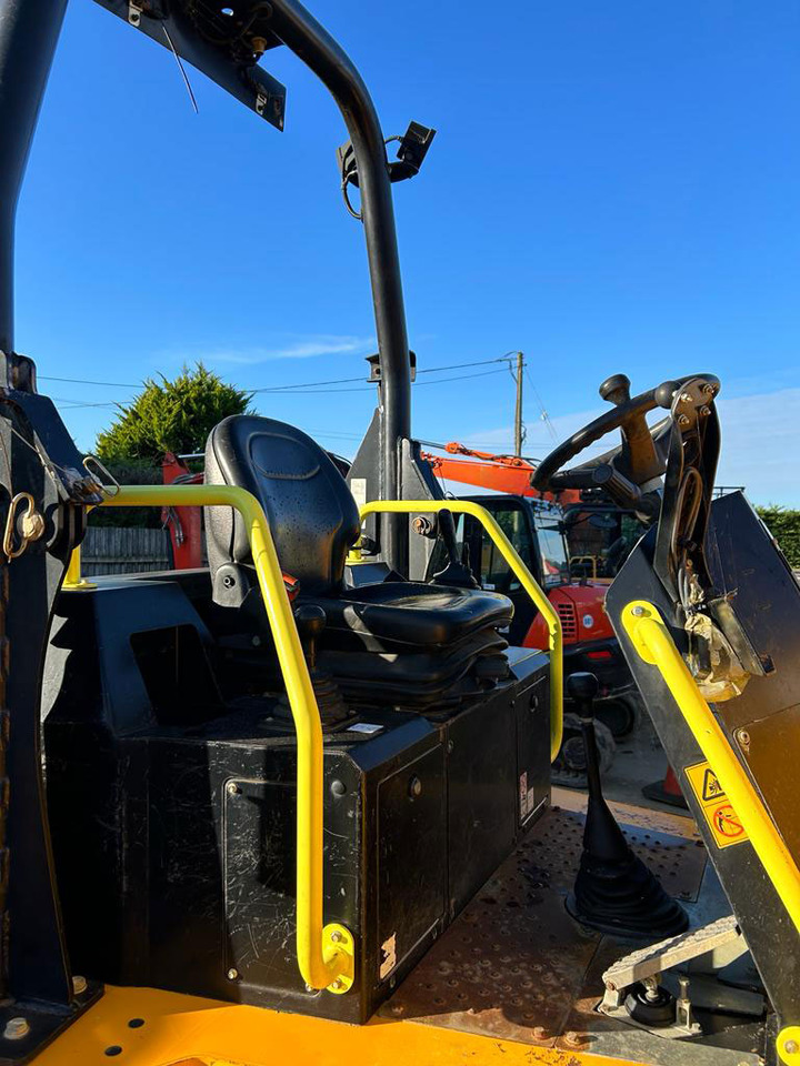 Mini-sklápěčka JCB 9T-2: obrázek 6