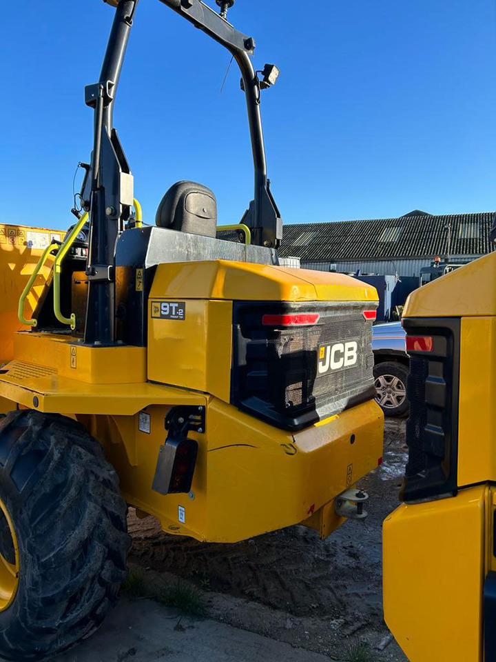 JCB 9T-2 - Mini-sklápěčka: obrázek 4 JCB 9T-2 - Mini-sklápěčka: obrázek 4