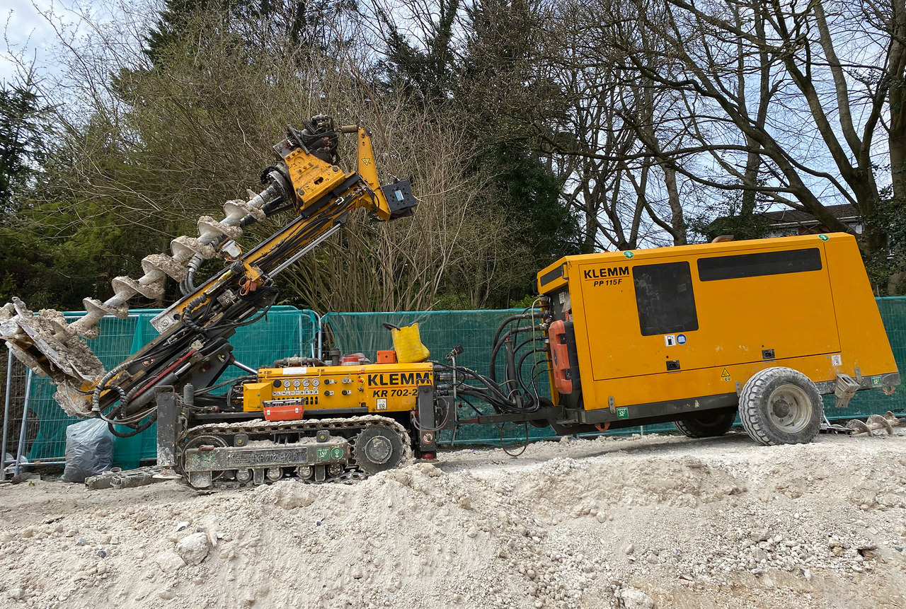 Klemm KR 702-2R - Samojízdné beranidlo: obrázek 2 Klemm KR 702-2R - Samojízdné beranidlo: obrázek 2