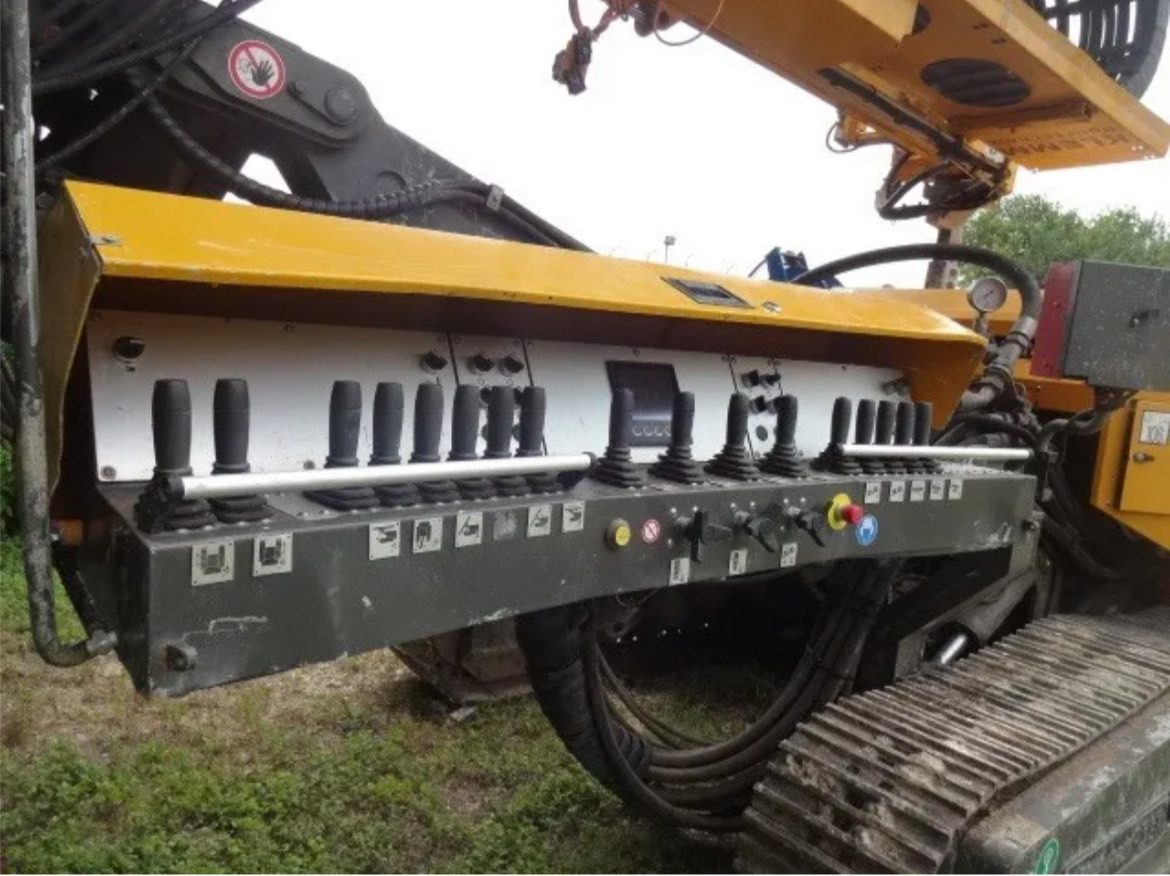 Klemm KR 801-3GK - Samojízdné beranidlo: obrázek 5 Klemm KR 801-3GK - Samojízdné beranidlo: obrázek 5