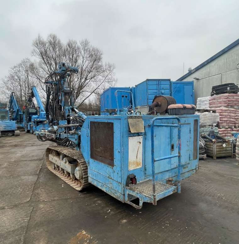 Klemm KR 802-3 - Samojízdné beranidlo: obrázek 4 Klemm KR 802-3 - Samojízdné beranidlo: obrázek 4