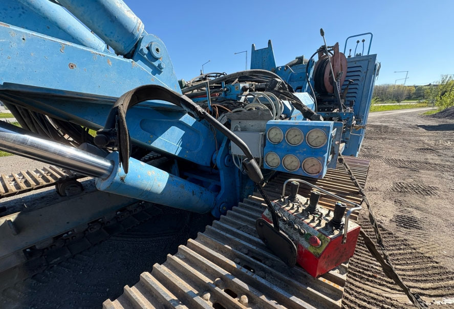 Klemm KR 807-7F - Samojízdné beranidlo: obrázek 5 Klemm KR 807-7F - Samojízdné beranidlo: obrázek 5