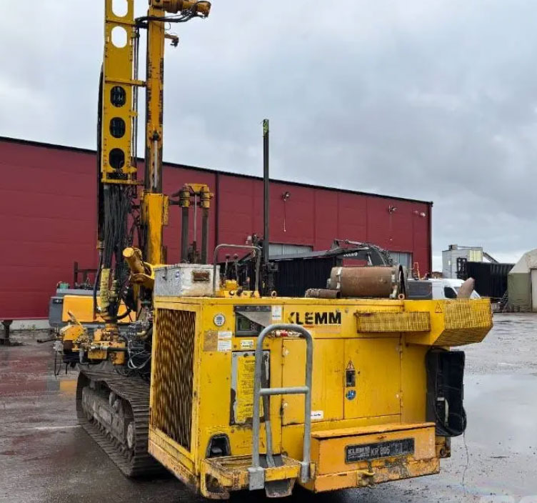 Klemm KR805-2 - Samojízdné beranidlo: obrázek 5 Klemm KR805-2 - Samojízdné beranidlo: obrázek 5