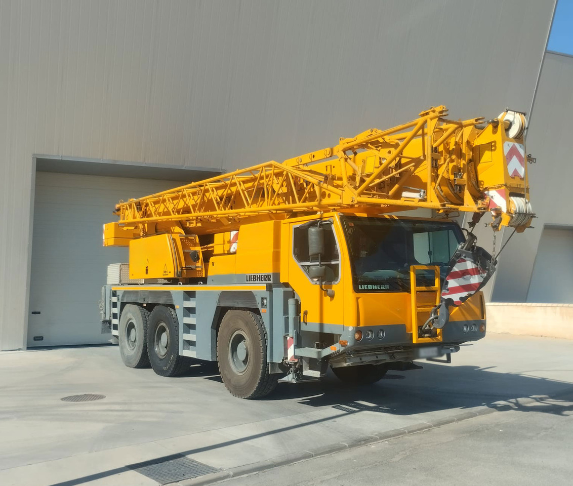 Liebherr LTM 1055-3.1 - Autojeřáb: obrázek 2 Liebherr LTM 1055-3.1 - Autojeřáb: obrázek 2