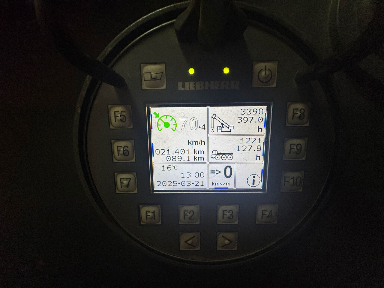 Autojeřáb Liebherr LTM 1070-4.2: obrázek 7