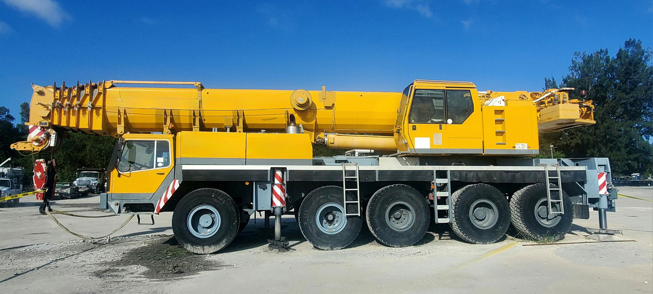 Liebherr LTM 1120-1 - Autojeřáb: obrázek 2 Liebherr LTM 1120-1 - Autojeřáb: obrázek 2