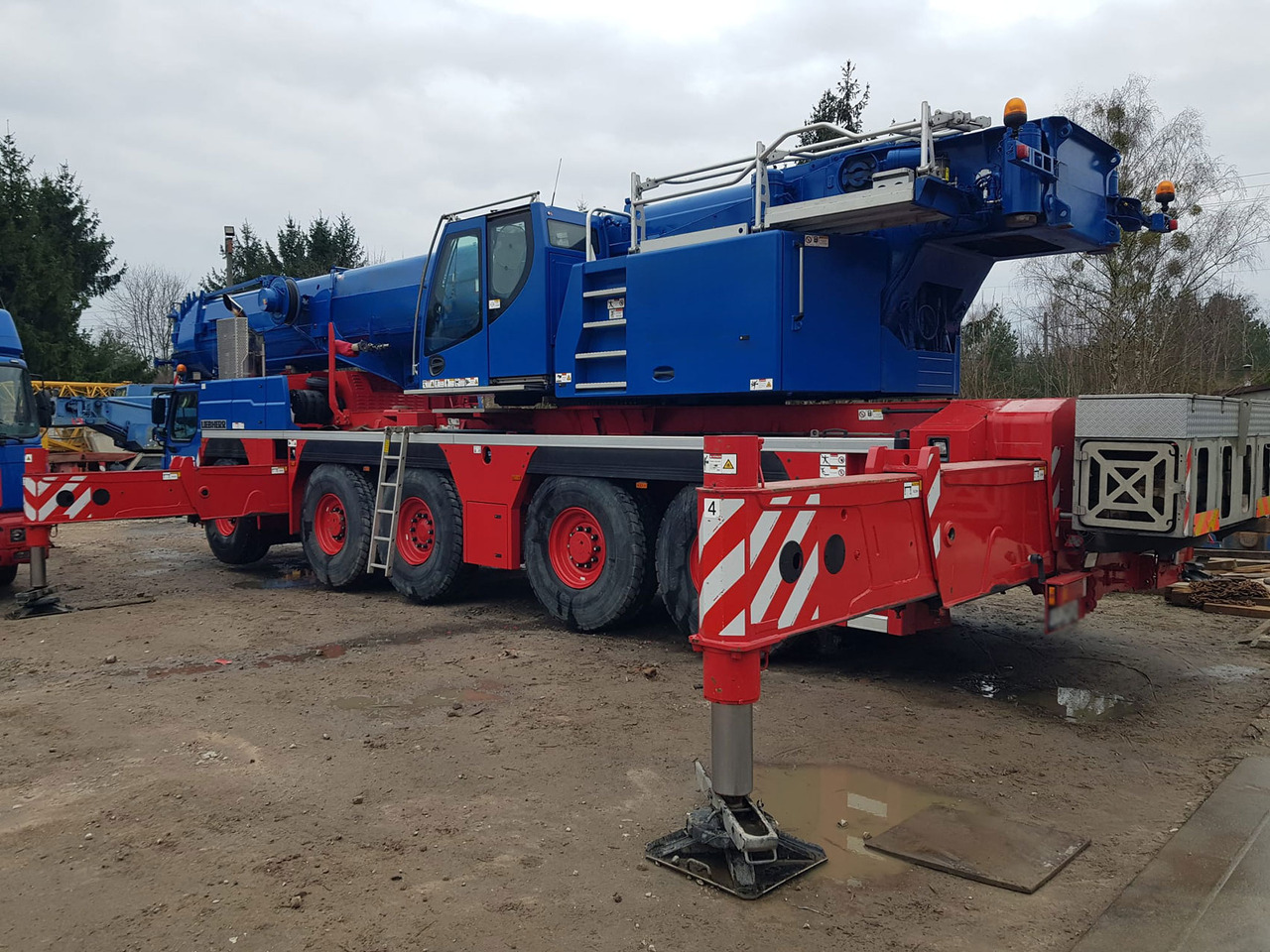 Liebherr LTM 1200-5.1 - Autojeřáb: obrázek 3 Liebherr LTM 1200-5.1 - Autojeřáb: obrázek 3