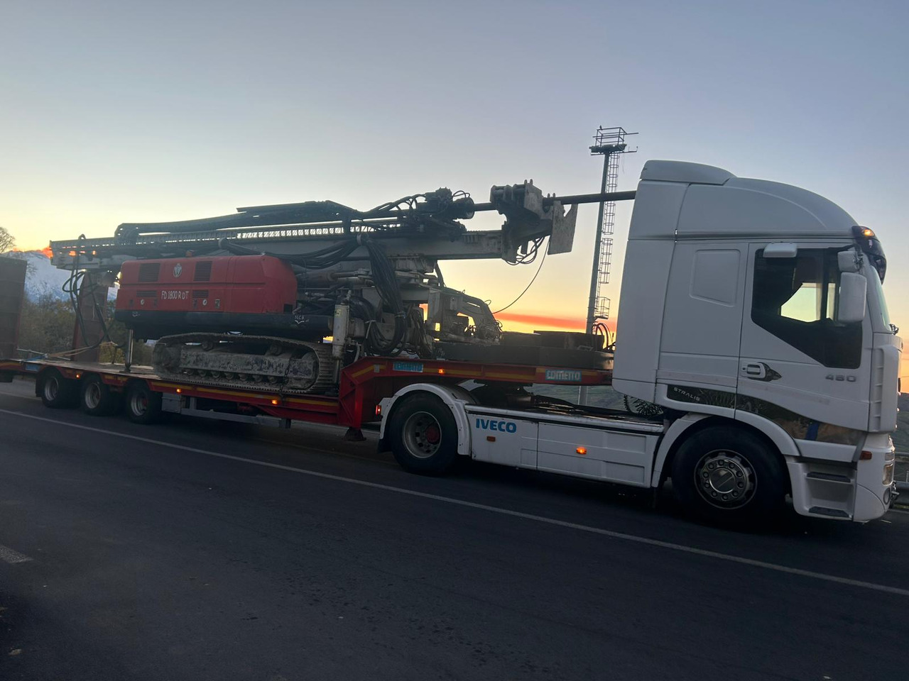 NCB FD 1800 RD-T - Samojízdné beranidlo: obrázek 4 NCB FD 1800 RD-T - Samojízdné beranidlo: obrázek 4