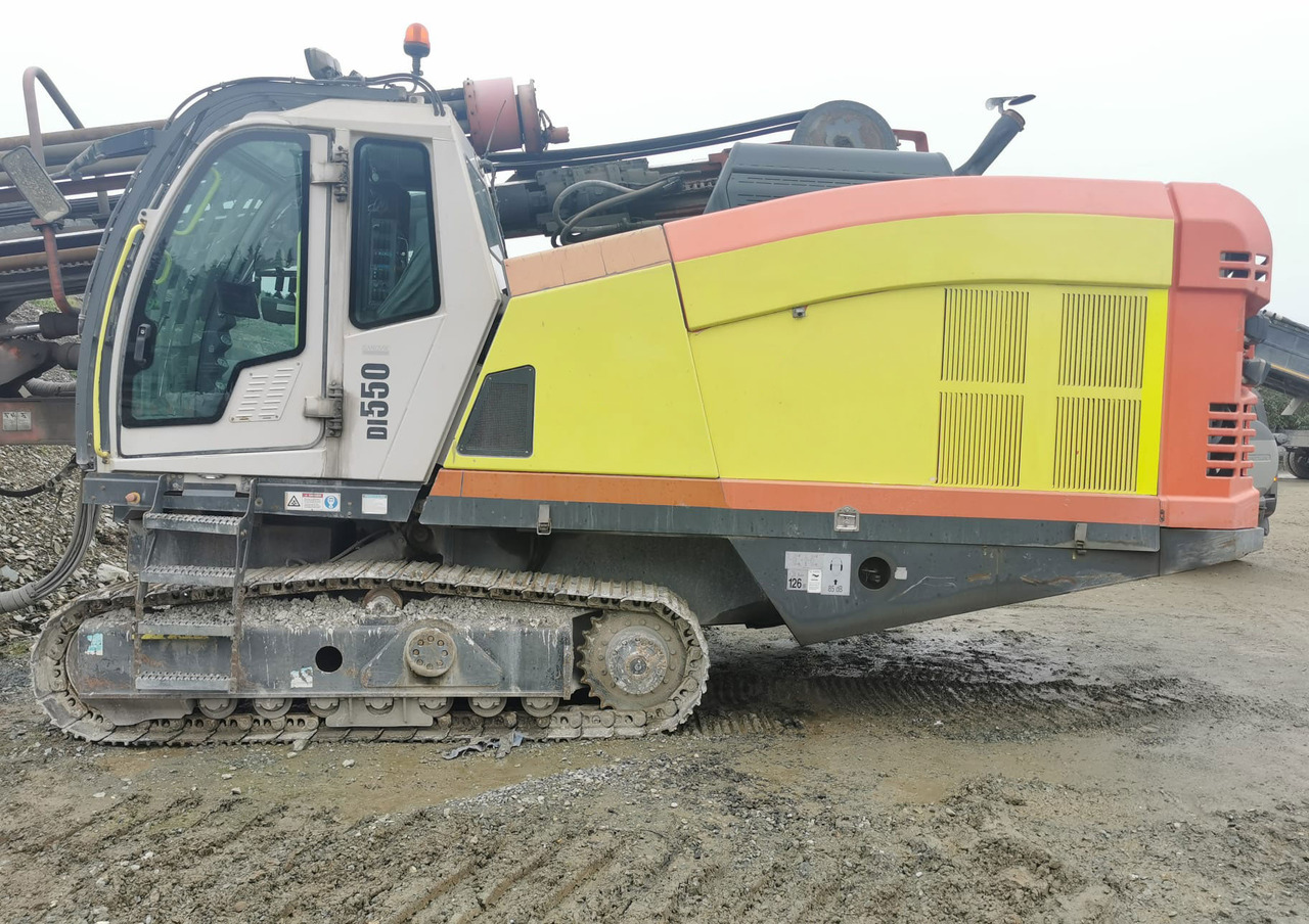 Sandvik DI550 - Vrtná souprava: obrázek 2 Sandvik DI550 - Vrtná souprava: obrázek 2