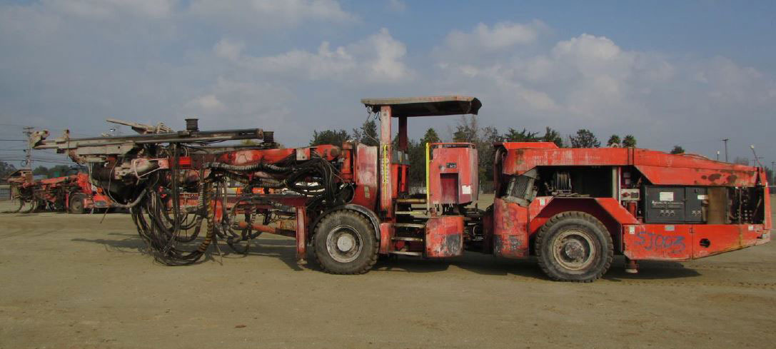 Sandvik DT820 - Důlní stroj: obrázek 1 Sandvik DT820 - Důlní stroj: obrázek 1