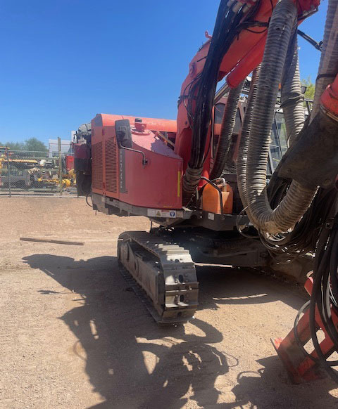 Sandvik DX800 - Vrtná souprava: obrázek 4 Sandvik DX800 - Vrtná souprava: obrázek 4