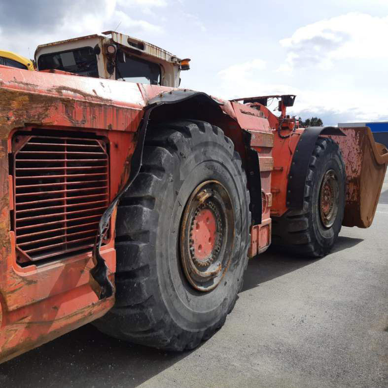 Sandvik LH517 - Důlní stroj: obrázek 4 Sandvik LH517 - Důlní stroj: obrázek 4