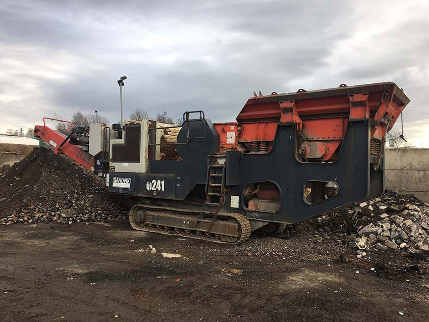 Sandvik QJ241 - Čelisťový drtič: obrázek 4 Sandvik QJ241 - Čelisťový drtič: obrázek 4