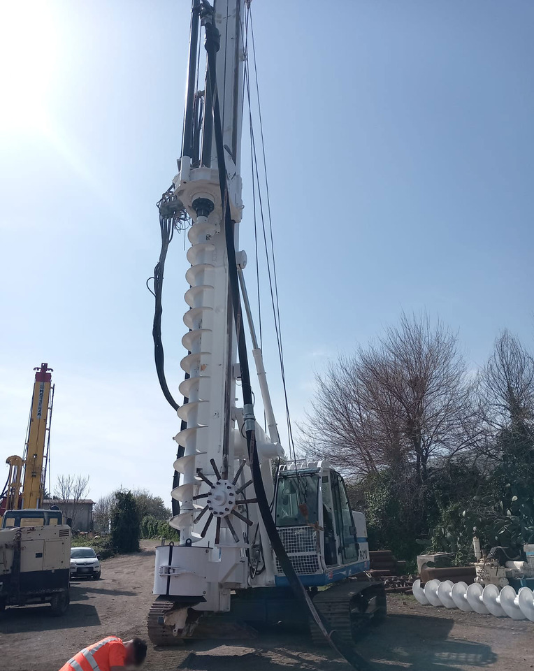 Soilmec R-210 - Samojízdné beranidlo: obrázek 4 Soilmec R-210 - Samojízdné beranidlo: obrázek 4