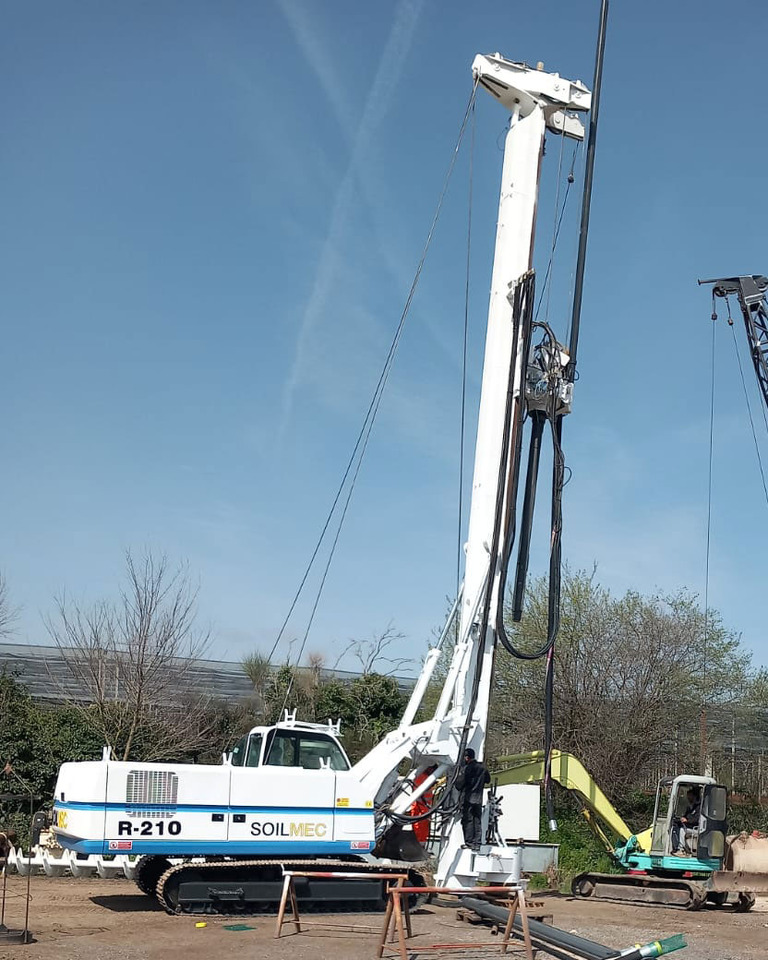 Soilmec R-210 - Samojízdné beranidlo: obrázek 1 Soilmec R-210 - Samojízdné beranidlo: obrázek 1