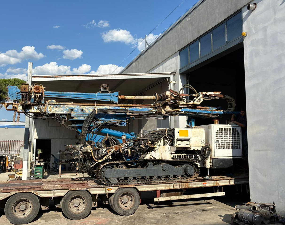 Soilmec SM-401 - Samojízdné beranidlo: obrázek 2 Soilmec SM-401 - Samojízdné beranidlo: obrázek 2