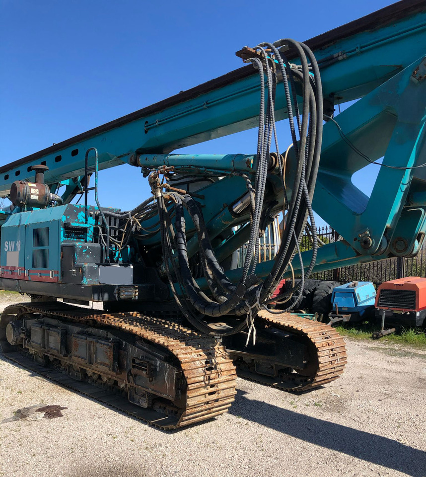 Sunward SW18 - Samojízdné beranidlo: obrázek 3 Sunward SW18 - Samojízdné beranidlo: obrázek 3