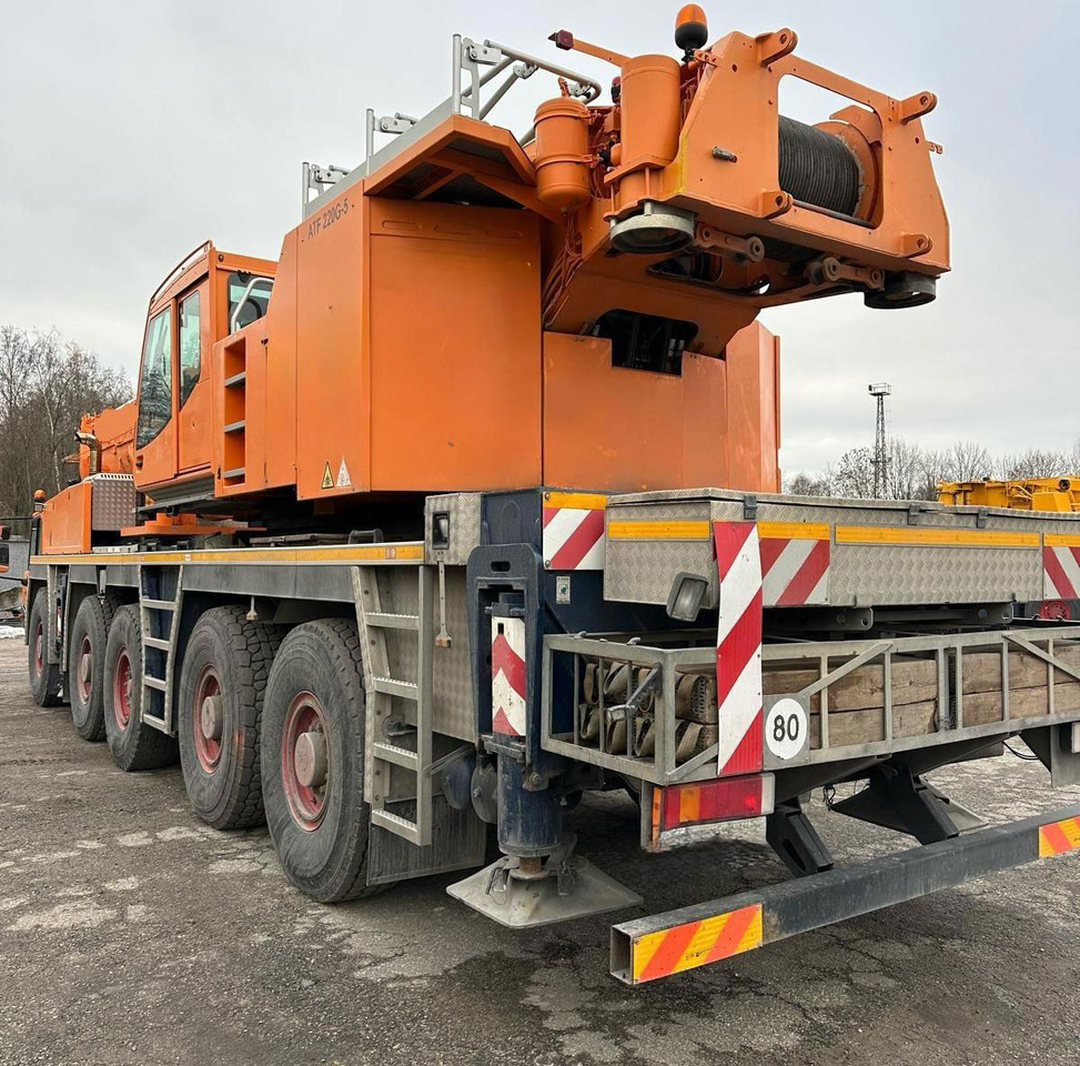 Tadano Faun ATF 220G-5 - Autojeřáb: obrázek 3 Tadano Faun ATF 220G-5 - Autojeřáb: obrázek 3