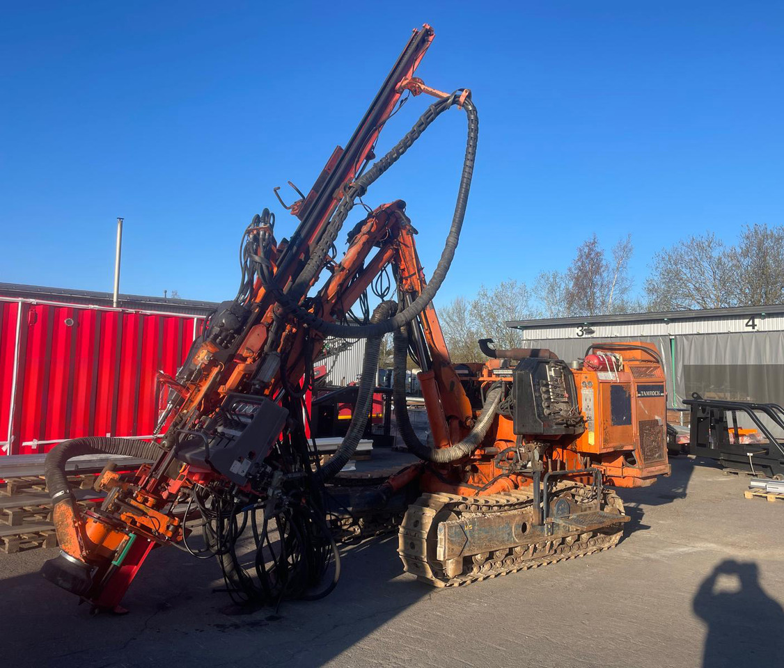 Tamrock Dino 560 - Vrtná souprava: obrázek 2 Tamrock Dino 560 - Vrtná souprava: obrázek 2
