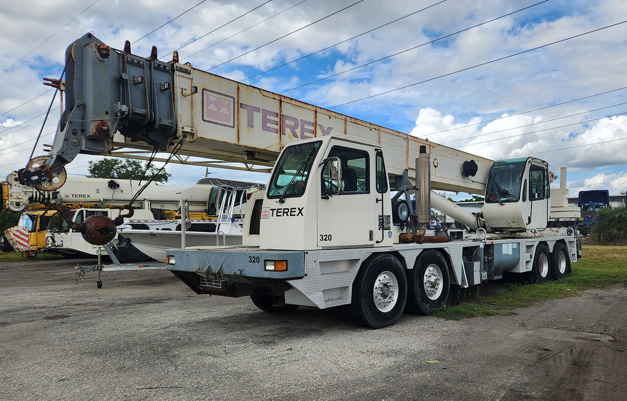 Terex T560 - Autojeřáb: obrázek 2 Terex T560 - Autojeřáb: obrázek 2