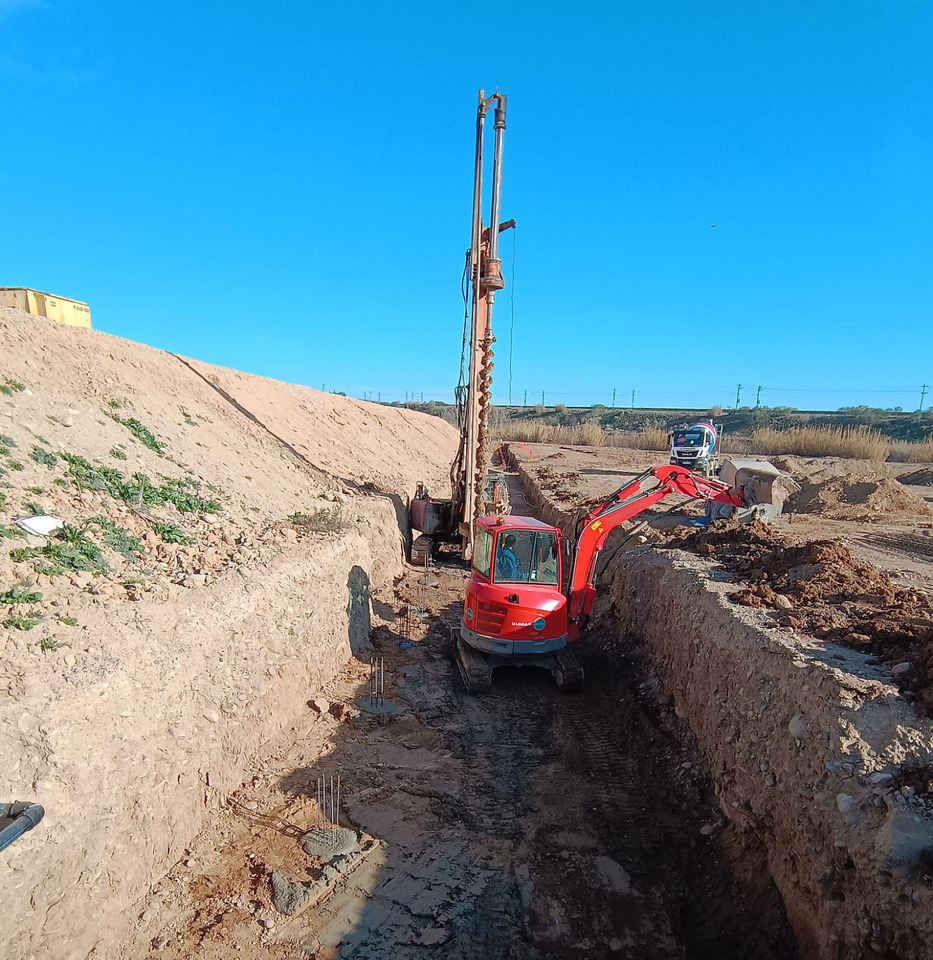 Tescar CF3 - Samojízdné beranidlo: obrázek 5 Tescar CF3 - Samojízdné beranidlo: obrázek 5