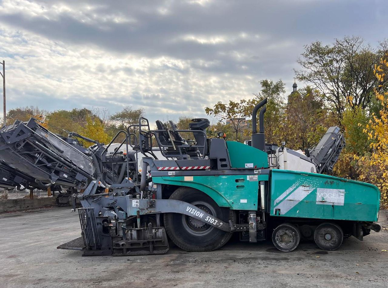 Vogele Vision 5103-3i - Finišér: obrázek 2 Vogele Vision 5103-3i - Finišér: obrázek 2