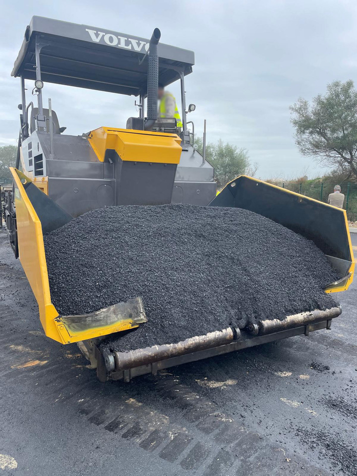 Volvo ABG 8820B - Finišér: obrázek 5 Volvo ABG 8820B - Finišér: obrázek 5