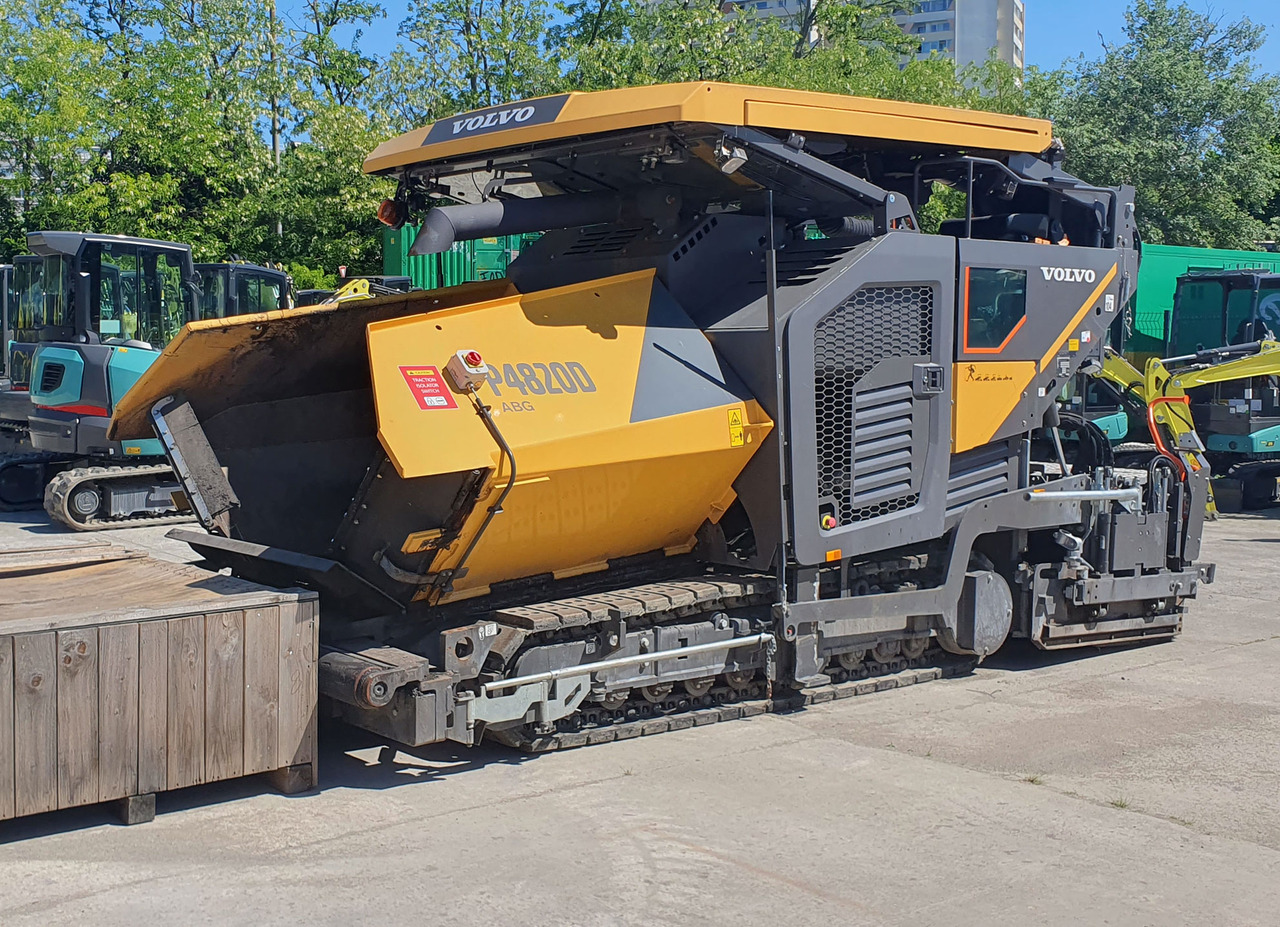 Volvo ABG P4820D - Finišér: obrázek 1 Volvo ABG P4820D - Finišér: obrázek 1