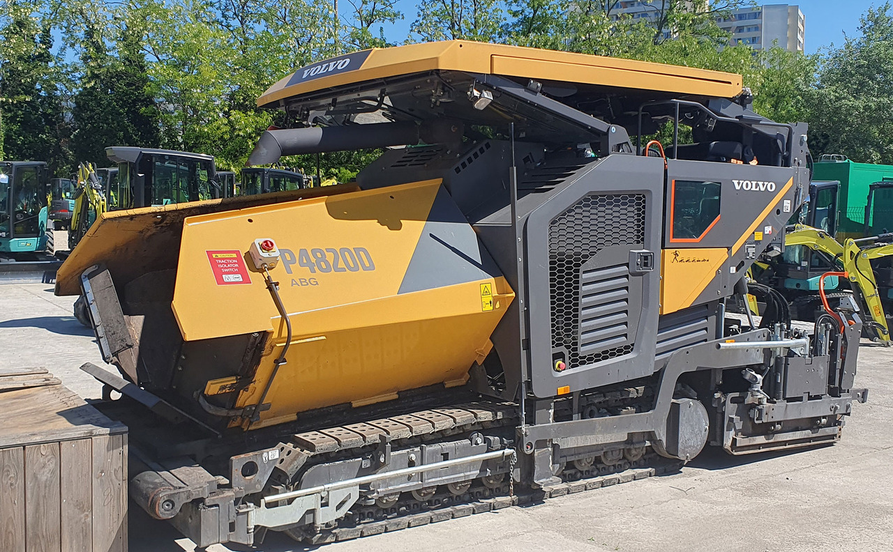Volvo ABG P4820D - Finišér: obrázek 3 Volvo ABG P4820D - Finišér: obrázek 3
