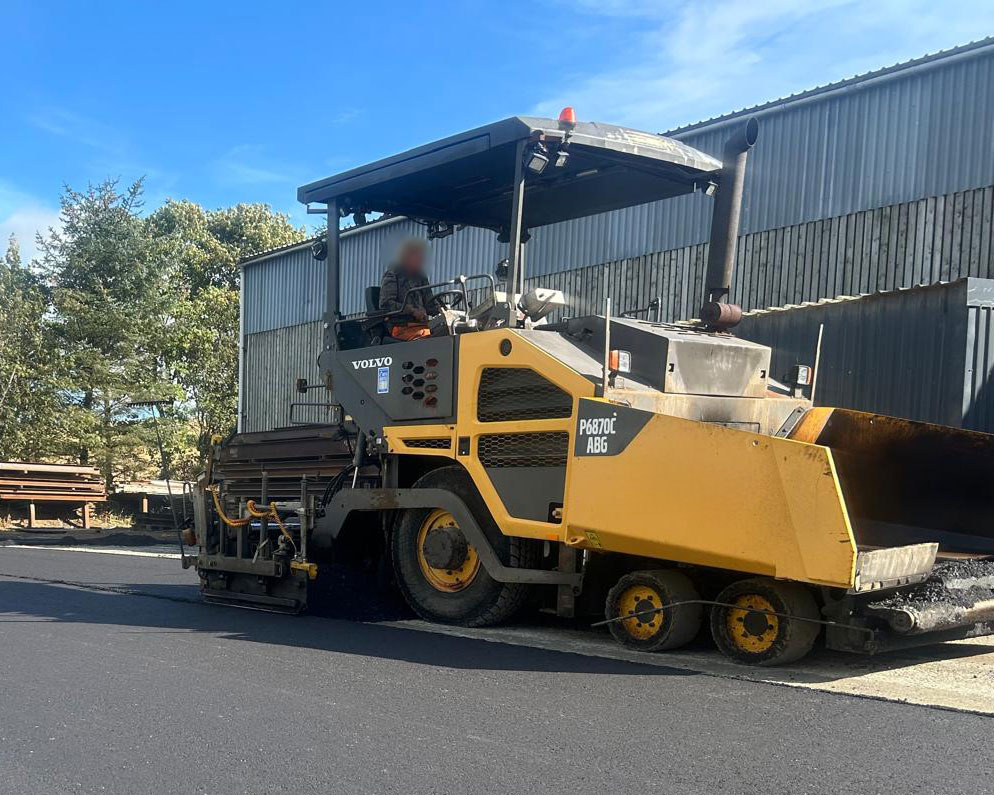 Volvo ABG P6870C - Finišér: obrázek 4 Volvo ABG P6870C - Finišér: obrázek 4