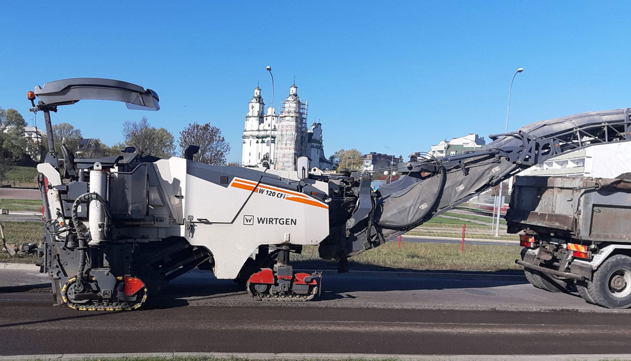 Wirtgen W 120 CFI - Silniční fréza: obrázek 1 Wirtgen W 120 CFI - Silniční fréza: obrázek 1