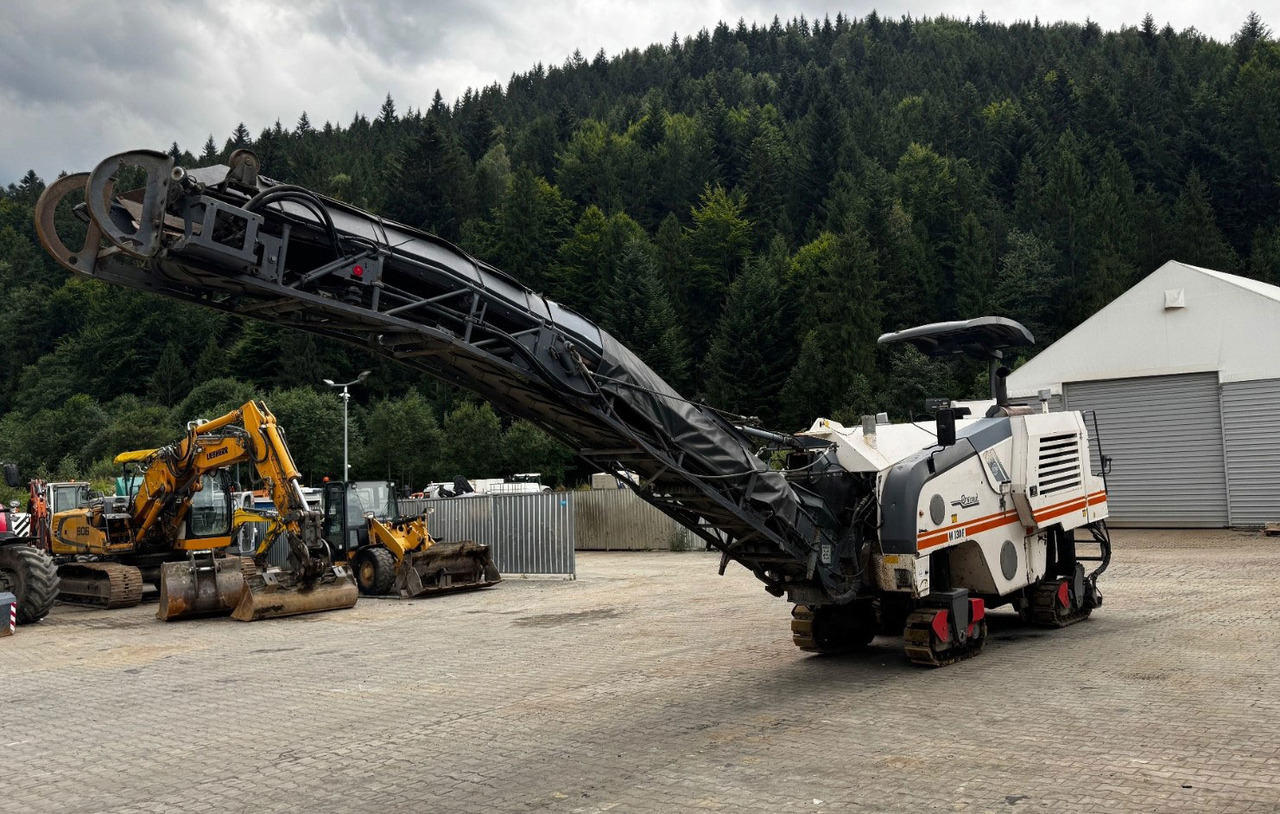 Wirtgen W 130 F - Silniční fréza: obrázek 2 Wirtgen W 130 F - Silniční fréza: obrázek 2