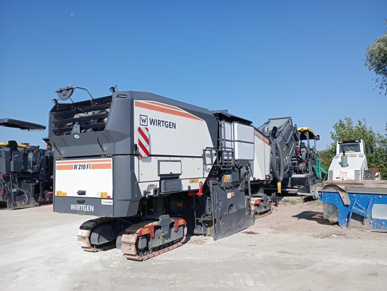 Wirtgen W 210 FI - Silniční fréza: obrázek 1 Wirtgen W 210 FI - Silniční fréza: obrázek 1