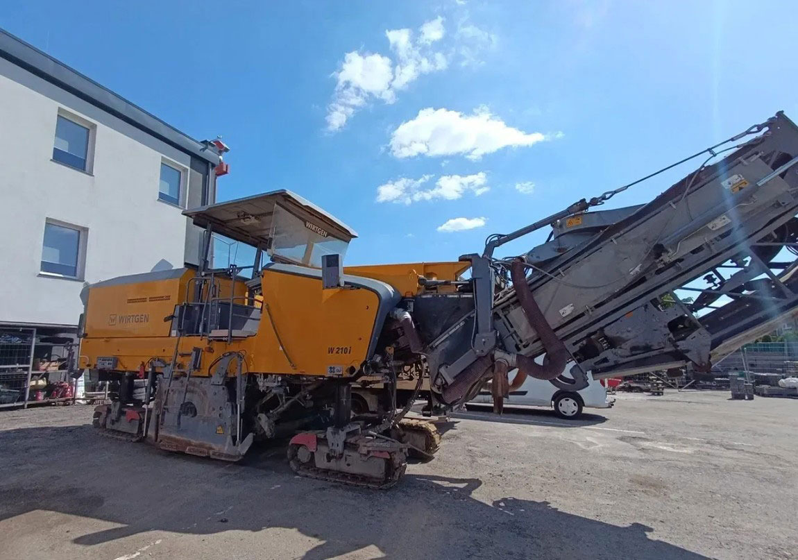 Wirtgen W 210 i - Silniční fréza: obrázek 1 Wirtgen W 210 i - Silniční fréza: obrázek 1