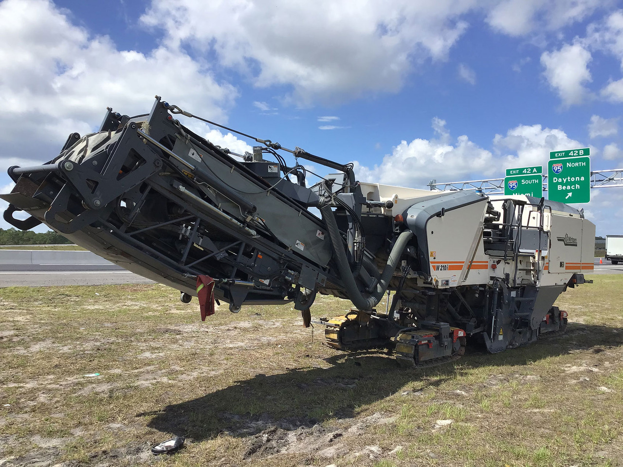 Wirtgen W 210 i - Silniční fréza: obrázek 3 Wirtgen W 210 i - Silniční fréza: obrázek 3