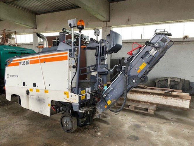 Wirtgen W 35 Ri - Silniční fréza: obrázek 1 Wirtgen W 35 Ri - Silniční fréza: obrázek 1