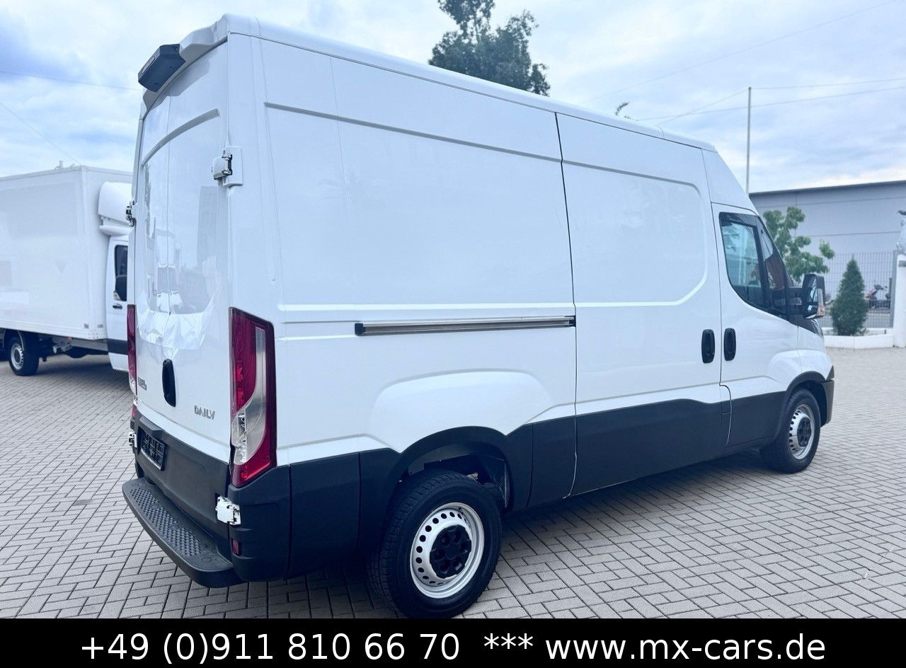 Iveco Daily 35S11 Kasten L2H2 - Furgon: obrázek 5 Iveco Daily 35S11 Kasten L2H2 - Furgon: obrázek 5
