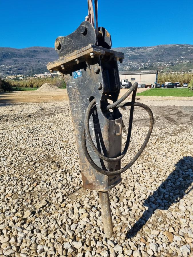 Furukawa F9 pour pelle 8/10T F9 - Hydraulické kladivo: obrázek 1 Furukawa F9 pour pelle 8/10T F9 - Hydraulické kladivo: obrázek 1